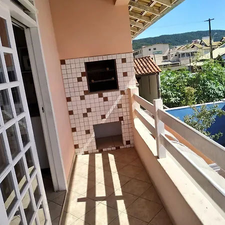 Residencial Praia Bombas-3